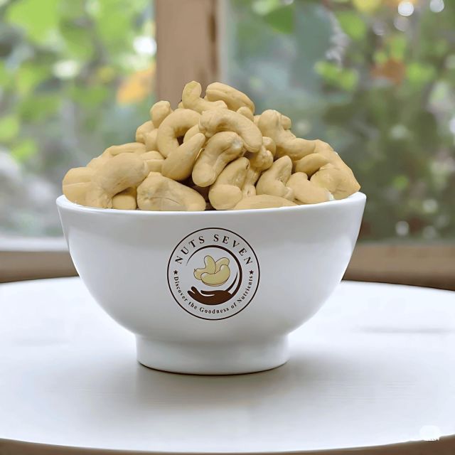 Cashew 320 size